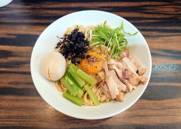 「限定 D4C(冷製あん肝ソースまぜそば)」@中華そば 梟の写真