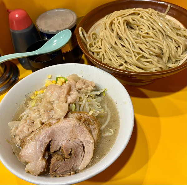 「限定 なみのりつけ麺 麺増し きくらげきくちゃん」@ラーメン二郎 八王子野猿街道店2の写真