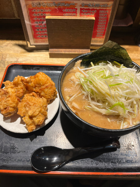 「魚介豚骨ねぎチャーシューめん(1220円)＋大盛り(120円)＋」@まんぼうの写真
