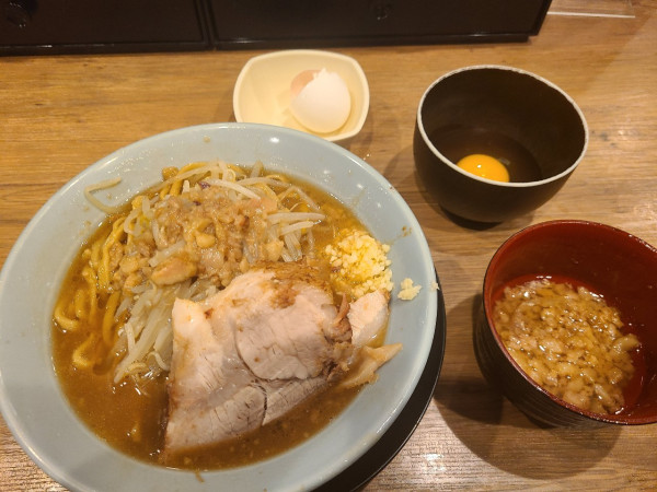「ミニラーメン」@俺の生きる道 上野店の写真