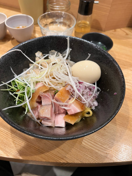 「特製地鶏まぜそば」@TOMORROW NEVER NOODLESの写真