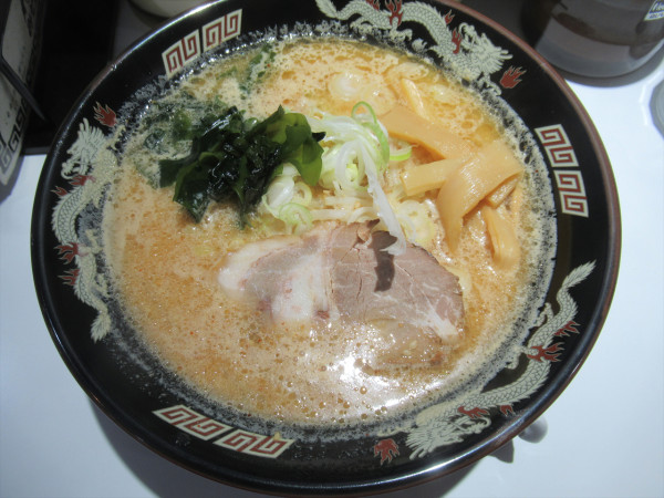 「味噌ラーメン（880円）」@北海道らーめん みんなのみそ熊の写真