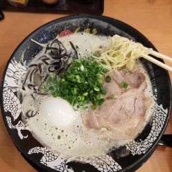 味玉ラーメン(1020円)