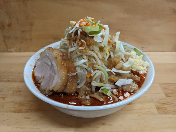 「ラーメン並＋ホットマン　1200円」@ハイマウントMの写真