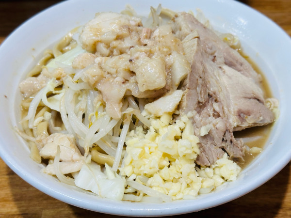 「国産豚ラーメン 400g 930円」@豚仙人  戸塚店の写真