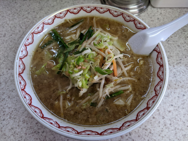 「野菜らーめん：700円」@王ちゃんラーメンの写真