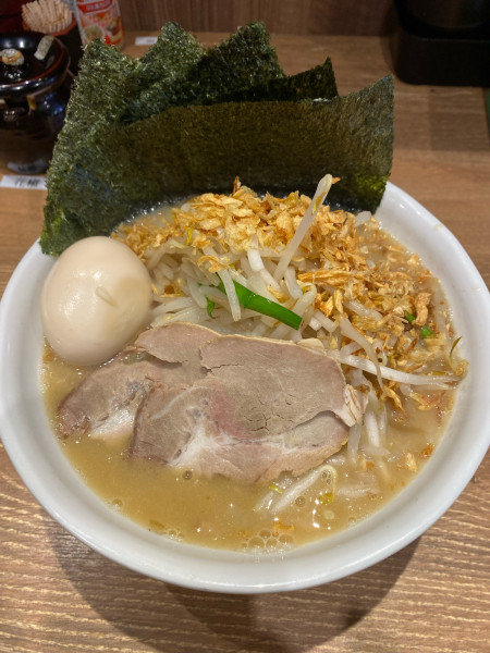 「まる得味噌ラーメン」@花木流味噌  藤沢店の写真
