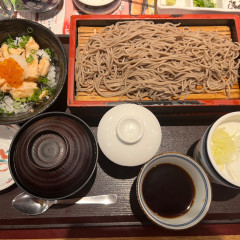 華屋与兵衛 尾久店の画像