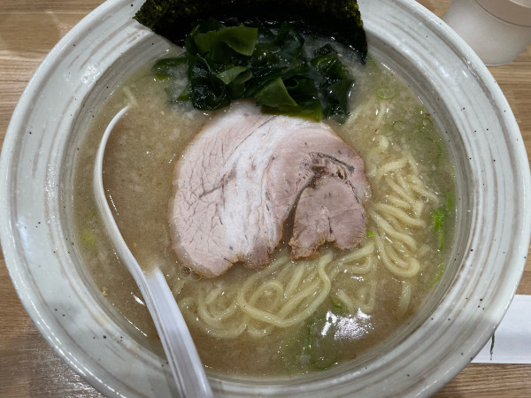 「プレミアム塩豚骨ラーメン」@ラーメン心心の写真