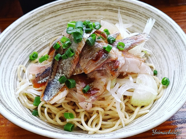 「いわしそば（500円）」@中華そば よしかわの写真