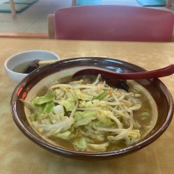 濃厚味噌ラーメン 930円