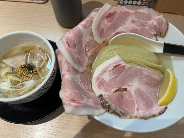 「3大昆布水つけ麺（チャーシュー）：1620円」@麺 鍾馗の写真