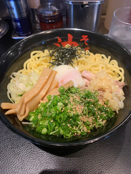 「油そばW トッピングA」@東京油組総本店 大宮東組の写真