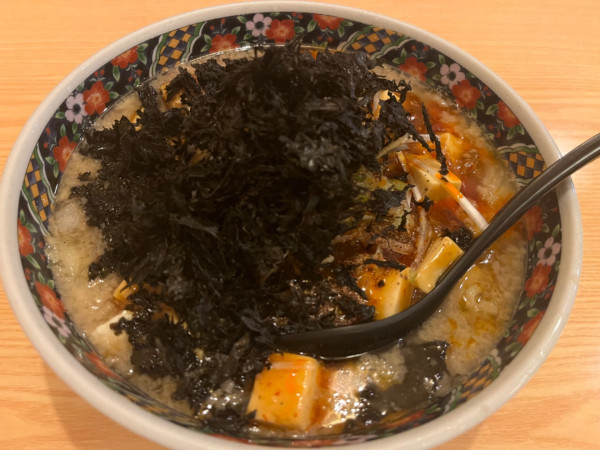 「背脂マーボー麺、固め、岩のり」@麺や 忍の写真