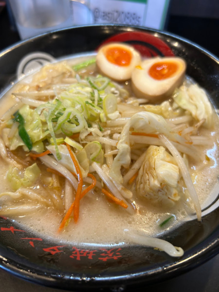 「濃厚タンメン」@茨城タンメン カミナリの写真