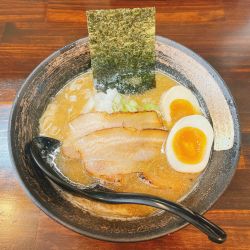 濃厚煮干しそば