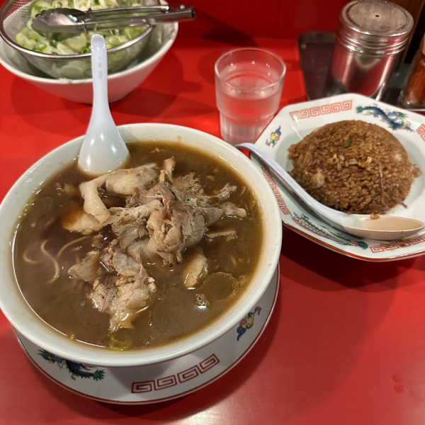 「チャーシューメン　1/2ヤキメシセット　¥1,510」@末廣ラーメン本舗 仙台駅前分店の写真