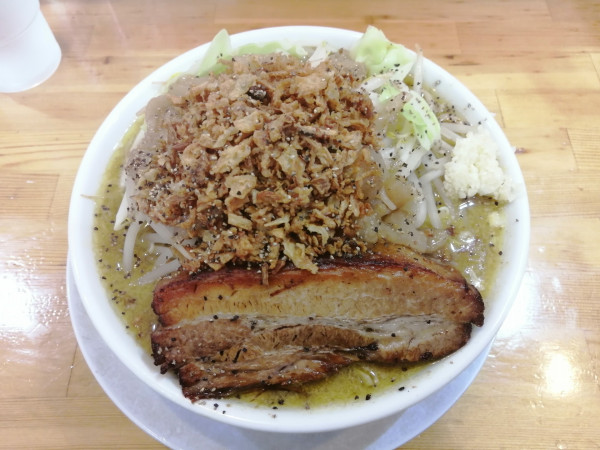 「男気八二郎カリー＋野菜増し」@らーめん まるはちの写真