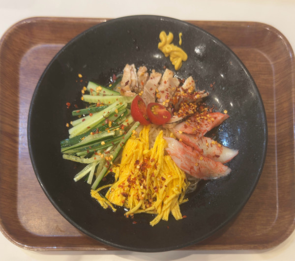 「辛い！冷し中華」@餃子の王将 JR佐倉駅北口店の写真