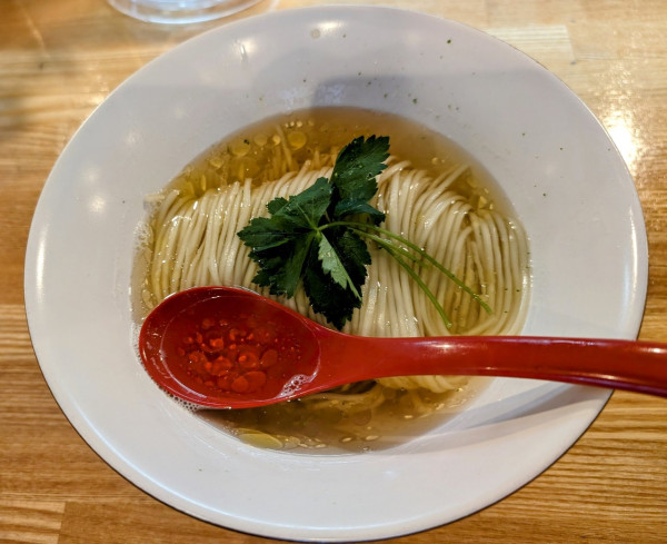 「かけラーメン700円」@自家製麺 くろ松の写真
