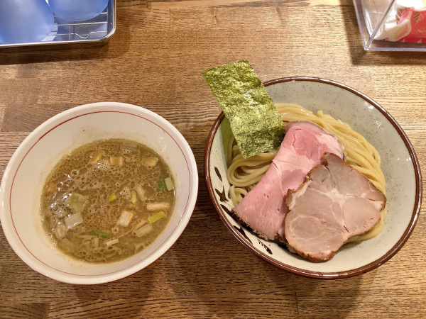 「【本日数量限定】濃厚煮干しつけ麺+雲呑」@中華そば 麺壁九年 本店の写真