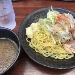 ニンニク冷やし塩つけ麺