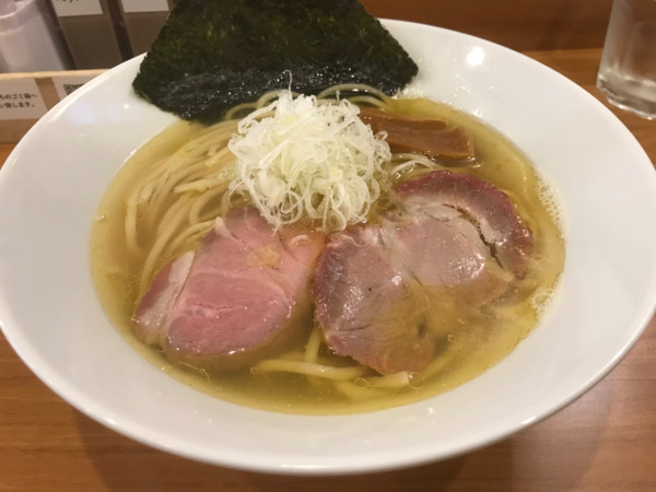 「塩ラーメン」@しののめヌードルの写真