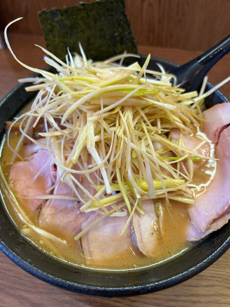 「ネギ味噌チャーシュー麺　中盛り」@らーめんや ひろの写真