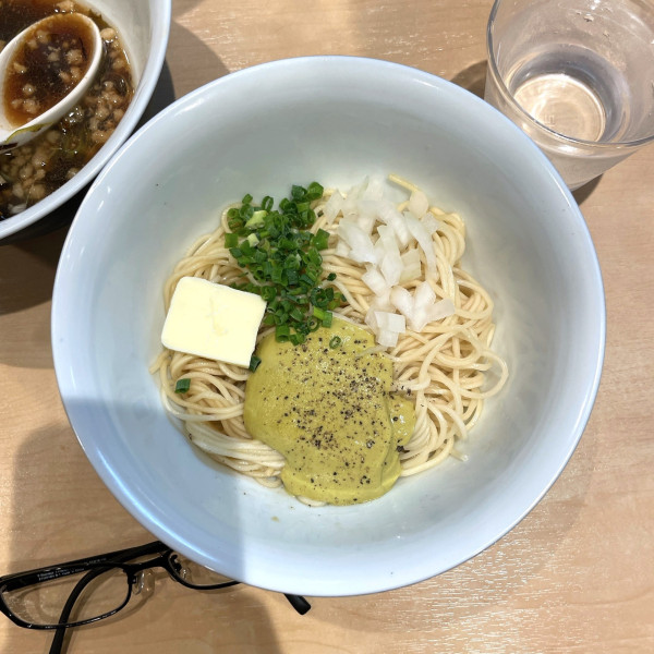 「浅利バター和え玉」@煮干中華そば 結。の写真