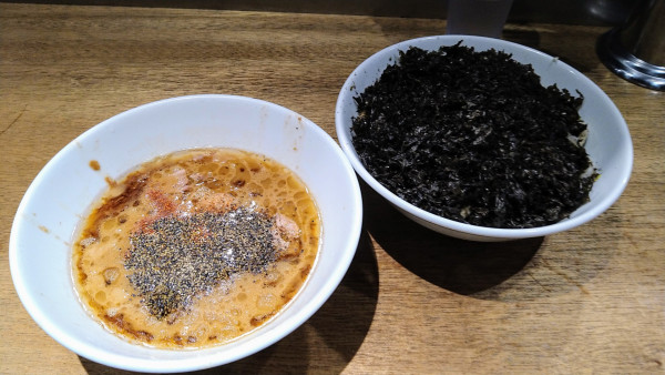 「海老つけめん(少なめ)+岩海苔」@MEN YARD FIGHTの写真