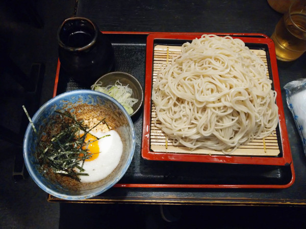 「山芋納豆そば（1,050円）」@そば処 ゆう月 大森駅前店の写真