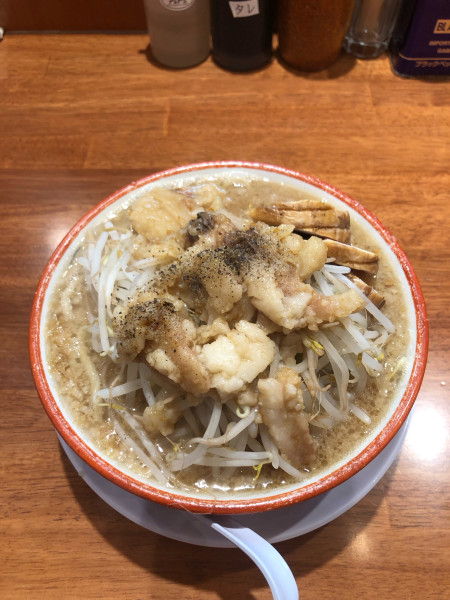 「らーめん300g豚3枚脂マシ」@らーめん バリ男 行徳店の写真