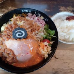 冷やし味噌まぜそば￥900