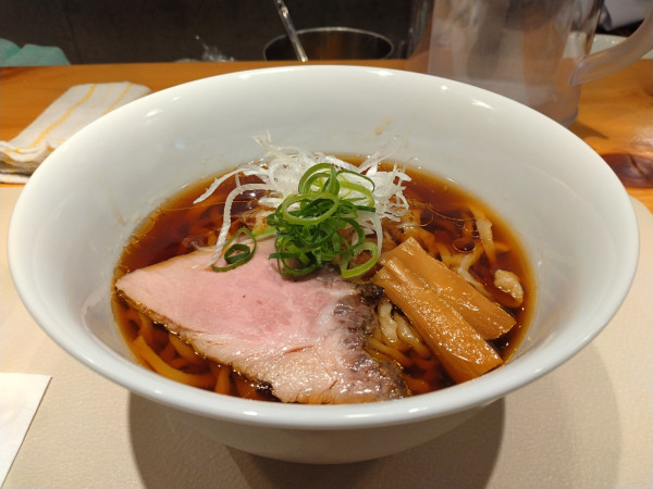 「醤油らーめん」@燎の写真