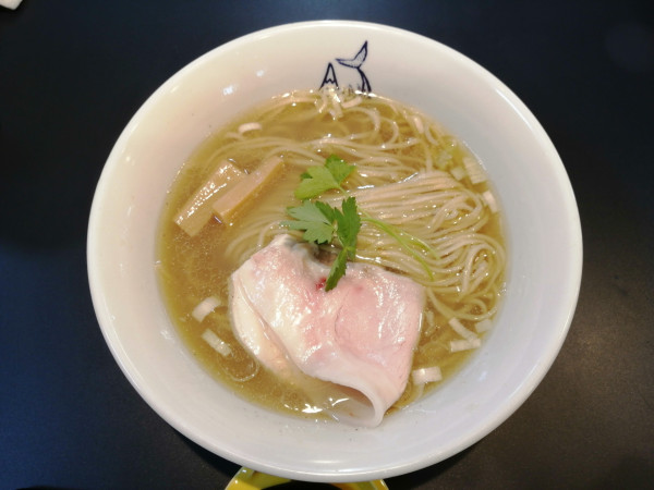 「塩らーめん」@麺屋AMOREの写真