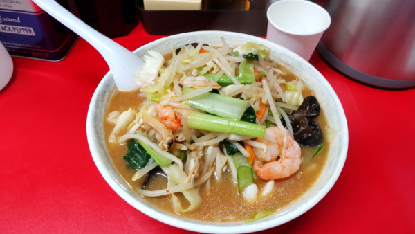 「海鮮味噌たんめん　　　　　　980円」@あ麺んぼの写真