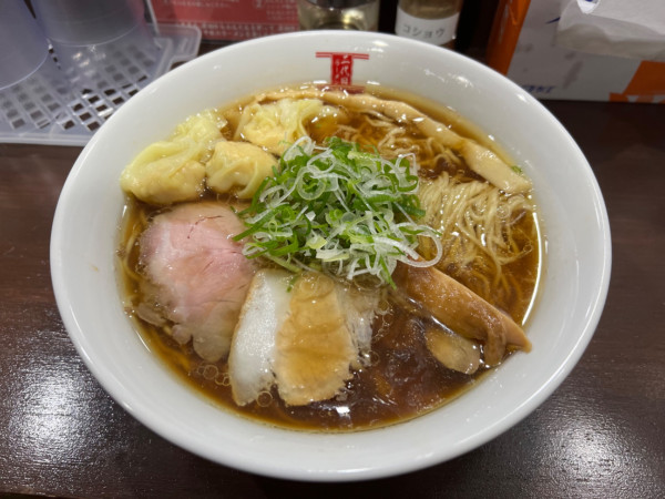 「わんたんラーメン」@二代目ラーメンの写真