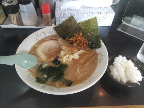 「スタミナニンニクラーメン」@屋台屋 フリータイム白子店の写真