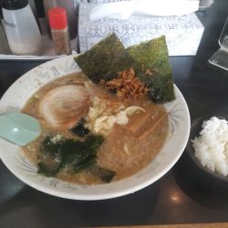 スタミナニンニクラーメン