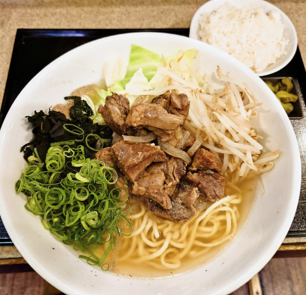「牛すじ塩ラーメン」@本場大阪串揚 絆の写真