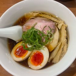 味玉醤油らぁ麺
