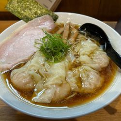雲呑中華蕎麦1200円