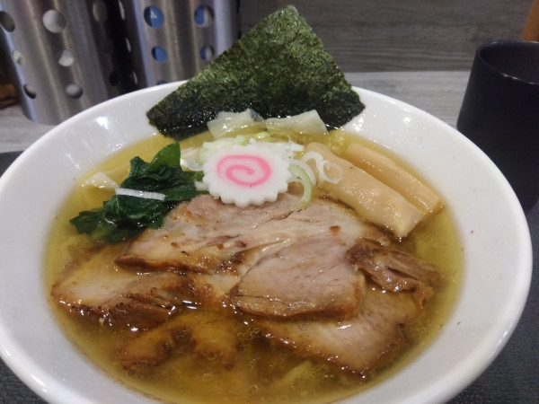 「しお海老ワンタン麺(1180円)」@手打ち 蓮の写真