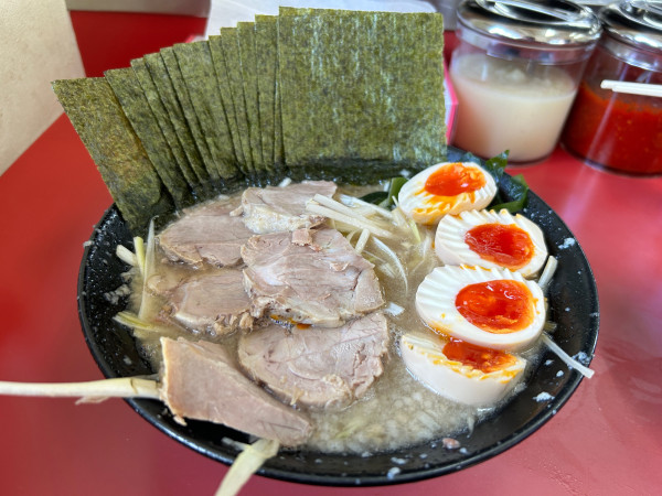 「ネギチャーシューメン　のり　味玉×2   カタコイ」@ラーメン力○の写真