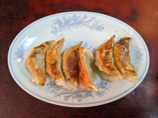 「餃子：400円」@江戸豊の写真