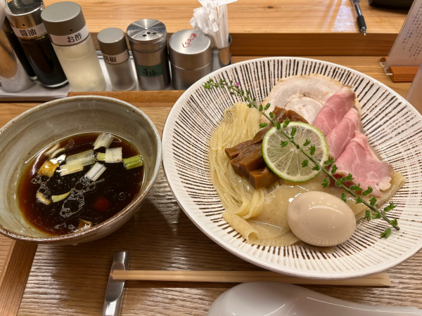 「特製昆布水つけ麺」@銀座らぁ麺 しら石の写真