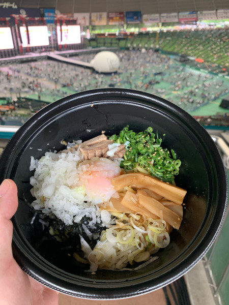 「スペシャル油そば」@東京油組総本店 ベルーナドーム組の写真