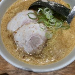 玉子とじラーメン