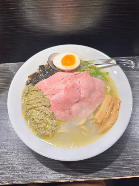 「特製牡蠣塩」@中華蕎麦 無冠の写真