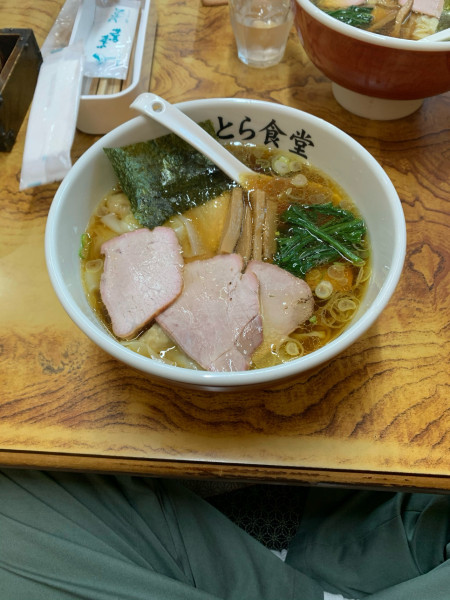 「焼豚ワンタン麺」@とら食堂の写真